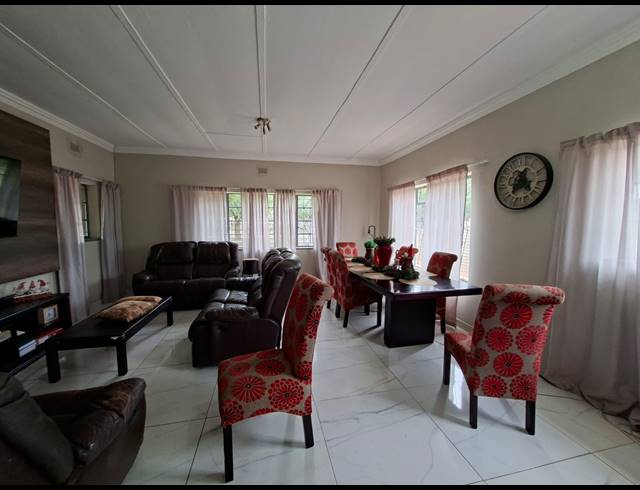 3 BEDROOM HOUSE FOR SALE IN THREE RIVERS